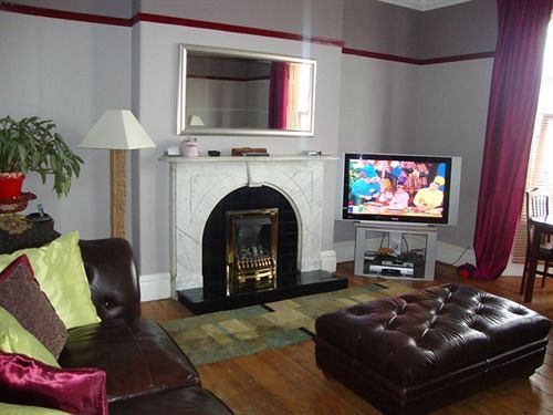 Alpine Guest House Middlesbrough Dış mekan fotoğraf